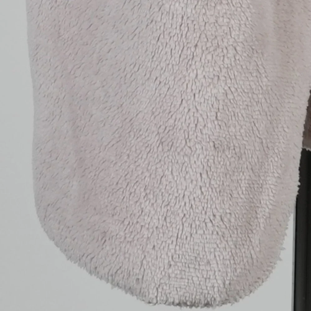 Women's Fleece Vest Hoodie One Size - Picture 3 of 10